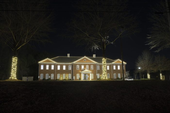 Landscape lighting installation companies near me