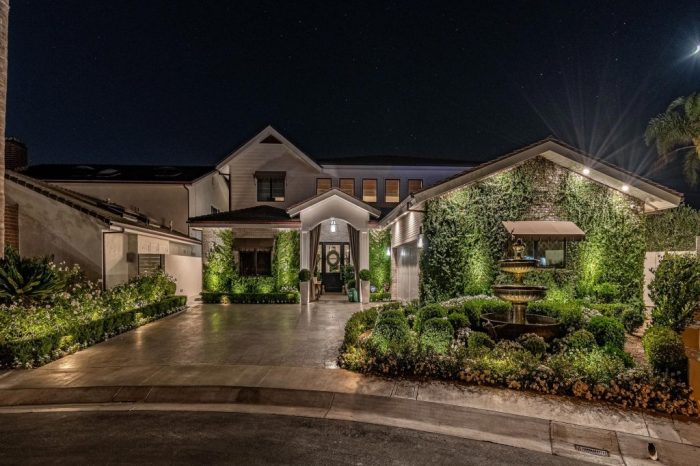 Exterior lighting companies near me