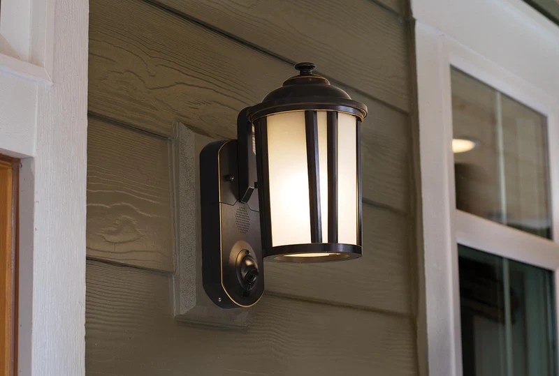 Kuna smart security light
